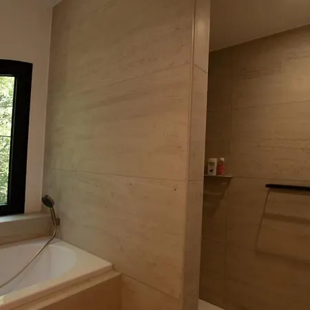 Holiday home Chalet Pleine Nature A Roy Marche-en-Famenne